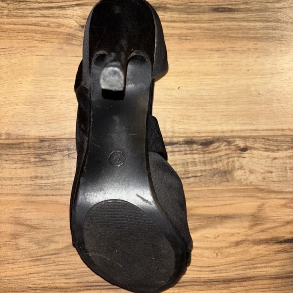 Women’s heels - Picture 5 of 5